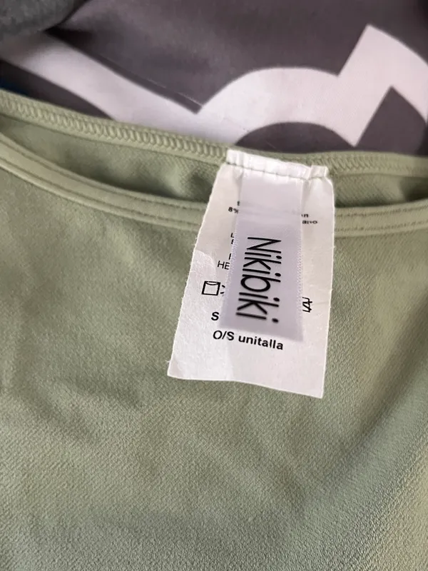 NIKIBIKI Cropped Seamless Top - Image 2