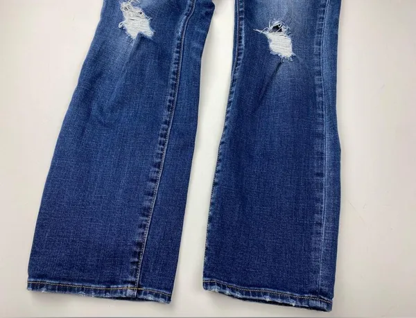 Rock & Republic Kaia Distressed Denim Jean Size 12 - Image 3