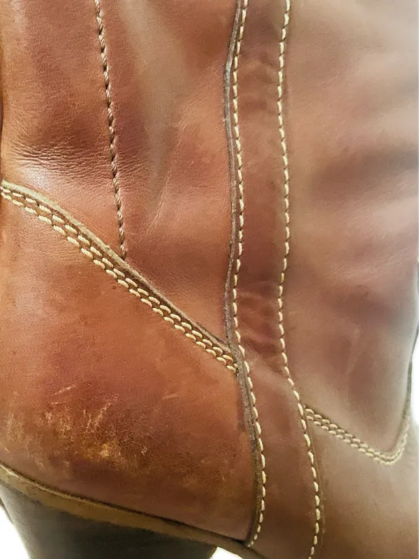 Vintage 70s `Rusty’ Leather Heeled Western Cowboy Boots Size 5 - Image 4