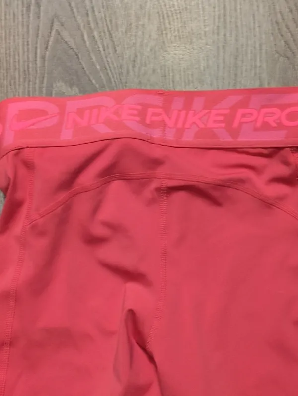 Nike Pro Hot Pink 7/8 Tights Size Small - Image 12
