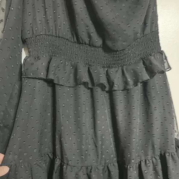 Altar'd State‎ Women's Black Tiered Ruffle One Sleeve Mini Dress Size Large - Image 3