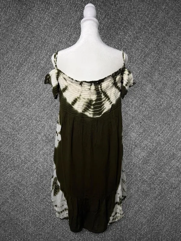 True Destiny Olive Tie-Dye Cold Shoulder Mini Dress Size Large - Image 8