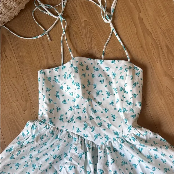 Zara White and Blue Floral Casual Dress - Image 2