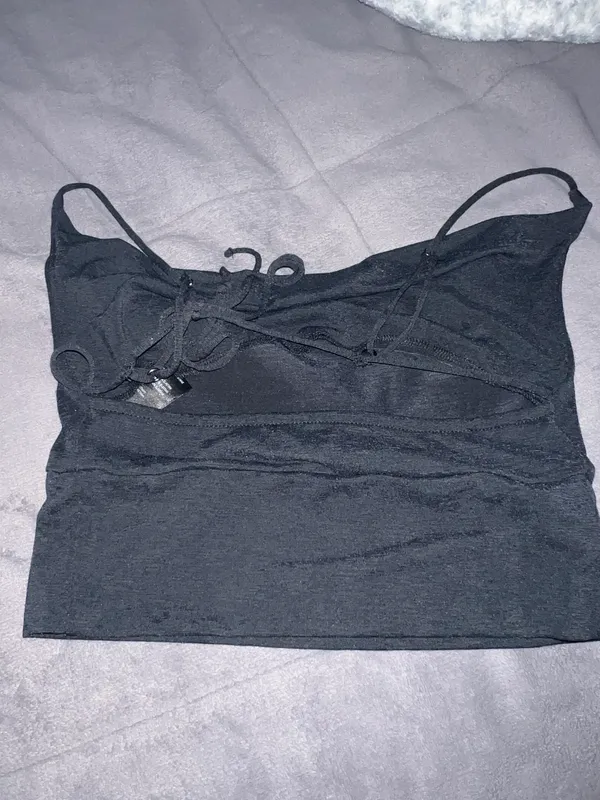 Urban Outfitters Croptop - Image 3