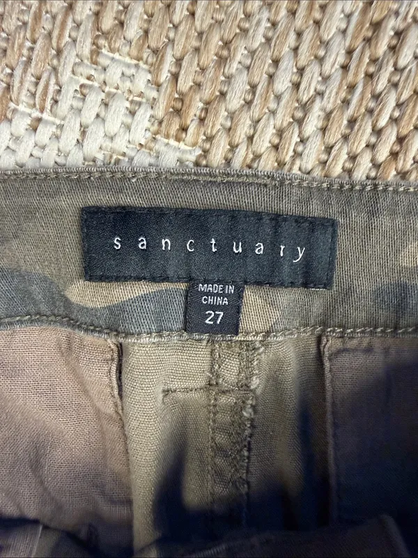 Sanctuary  Camo Skinny Pants in Olive and Brown - Image 2