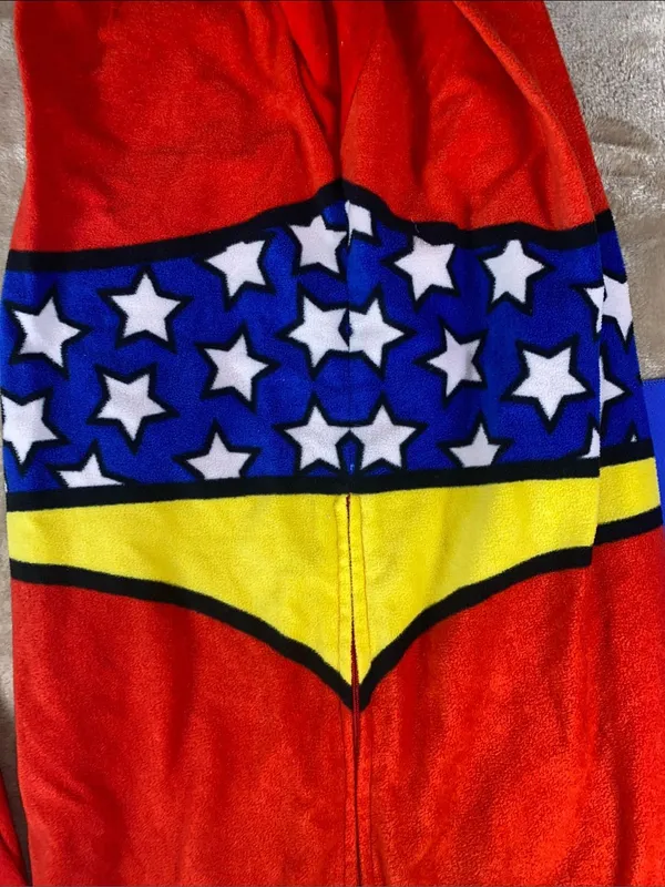 DC Comics Wonder Woman Red and Blue Onesie Pajamas with removable Cape - Image 4