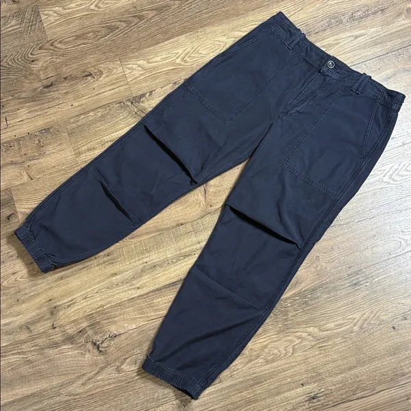 Citizens of Humanity Agni Utility Trouser Pants in Washed Marine 28 navy blue - Image 2