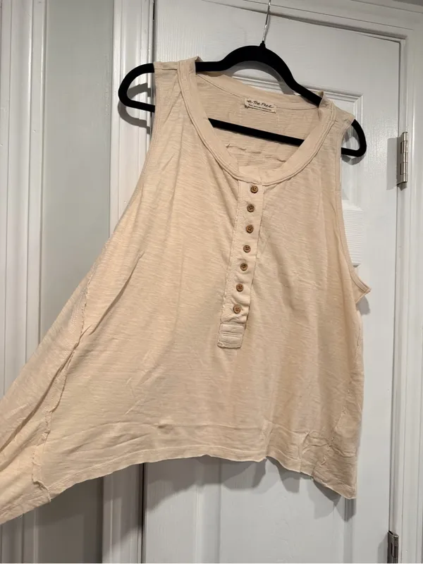 NWT Free People We The Free Size S Sleeveless Henley Tank Top Cream Raw Hem Boho - Image 5