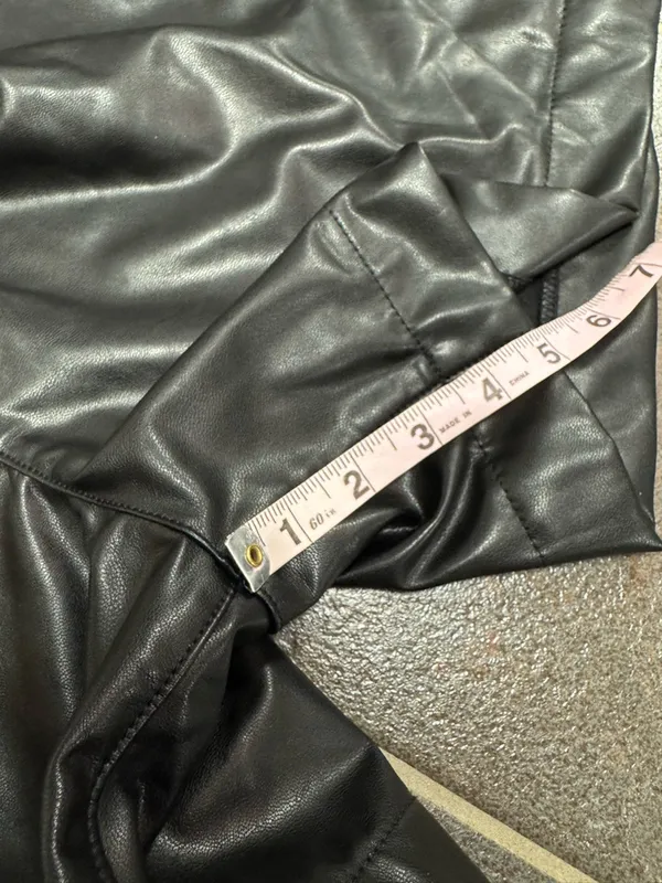 Abercrombie & Fitch Faux Vegan Leather High Rise Shorts Black Small NEW NWT - Image 13