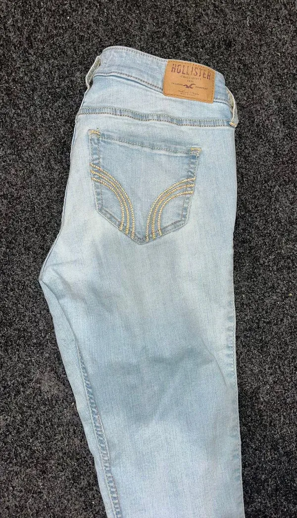 Hollister Skinny Jean - Image 4