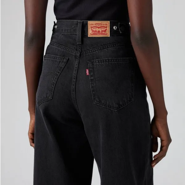Levi’s Women’s High Rise Cinch Baggy Jeans - Black Wash Size 28 X 31 NWT - Image 4