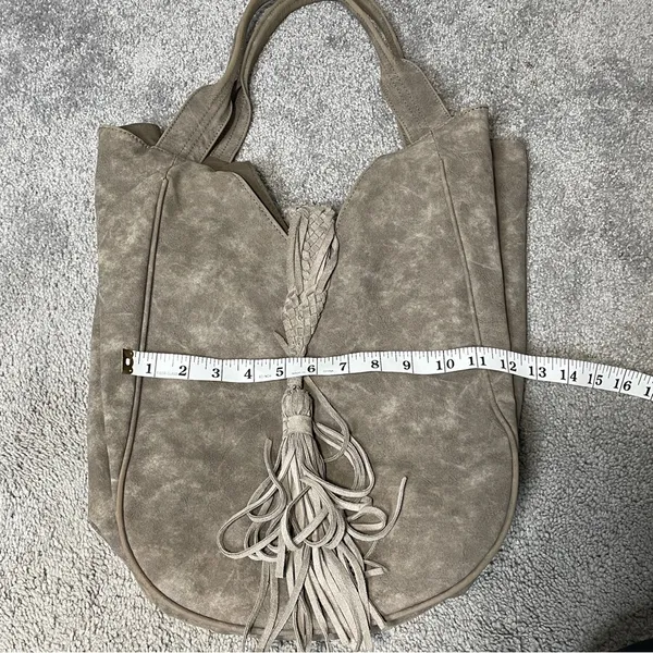 DV by‎ Dolce Vita Large Gray Taupe Fringe Hobo Bag - Image 12