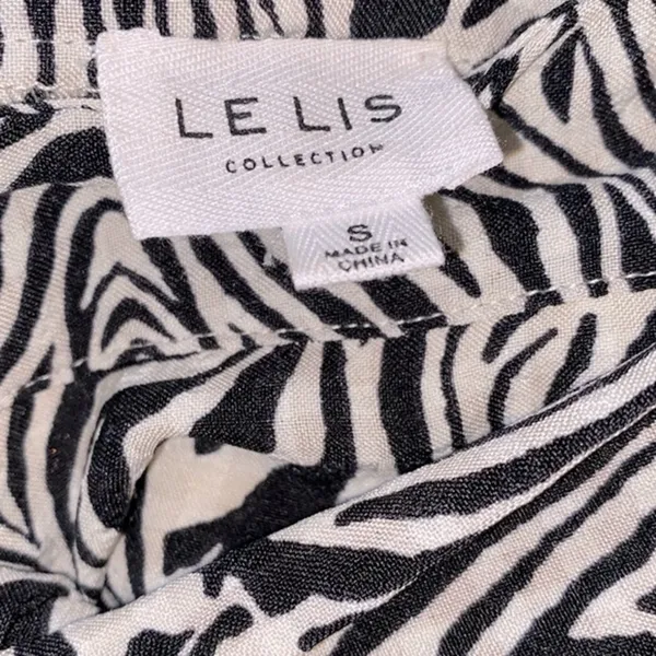 Le Lis safari print skirt size small - Image 5