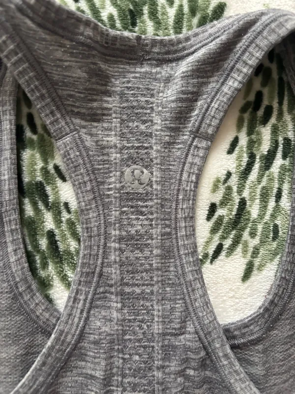 Lululemon Tank Swiftly Tech Racerback - Image 3