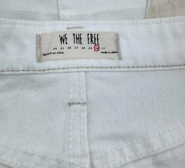 We the Free by Free People Ivory Patched low rise Denim Mini Skirt Size 30. - Image 5