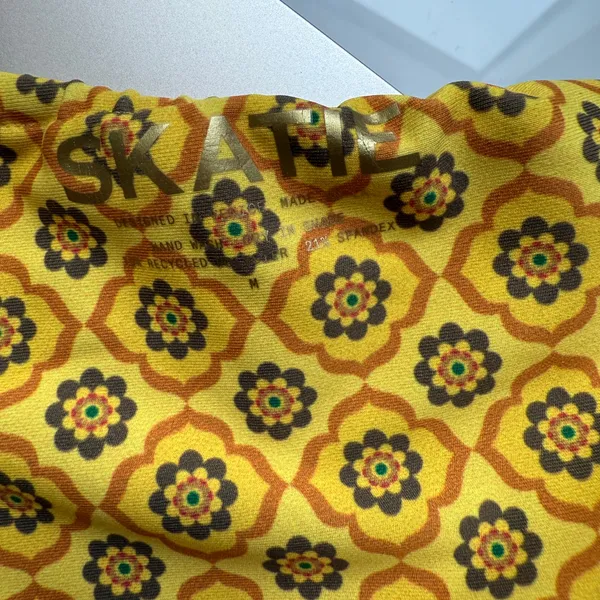 SKATIE Bikini Bottoms sz M‎ Yellow Floral Tile Print Sustainable Swimwear NWT - Image 8