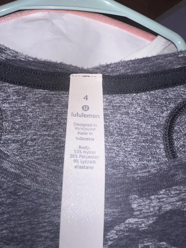 Lululemon Long Sleeve Top - Image 4