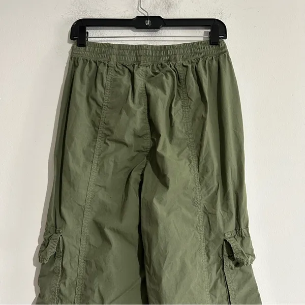 Aerie High Waisted Go For It Baggy Cargo Pants Olive Green Size XS Grunge - Image 4