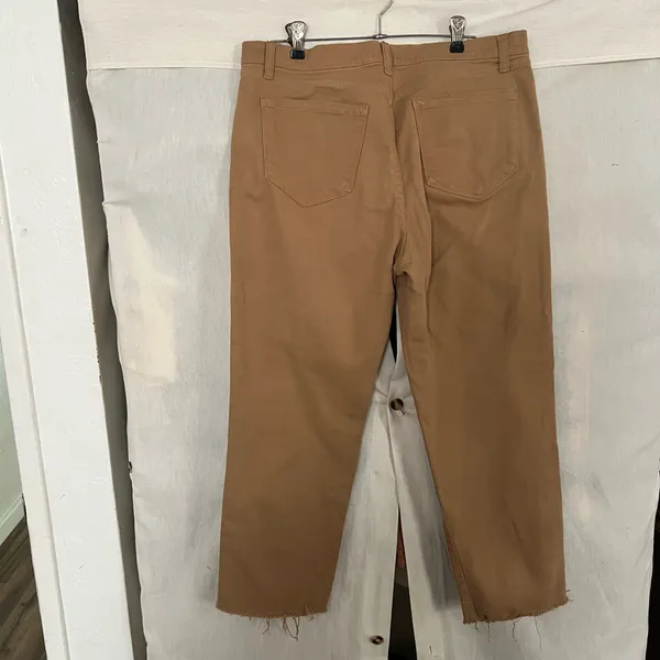 Kensie Vintage Luxe Straight Leg Slim Tan Jeans Size 10/30 - Image 5