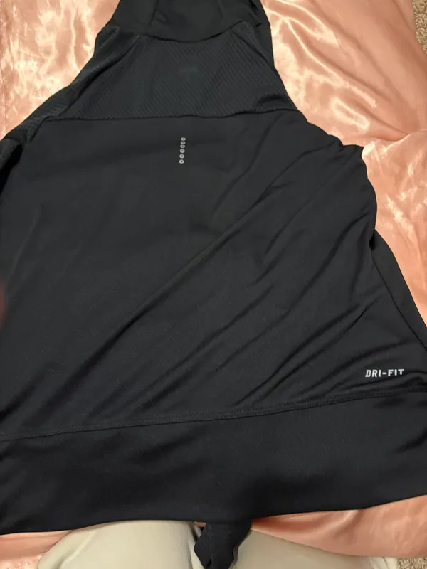 Nike Black Dri-Fit Top - Image 3