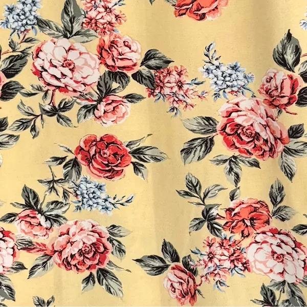 Yellow and Red Graphic Short Sleeve Tee Size L - Image 2