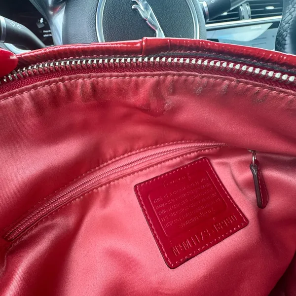Vintage Coach Chelsea Jayden Cherry Red Patent Leather Tote 18960 Y2K - Image 14