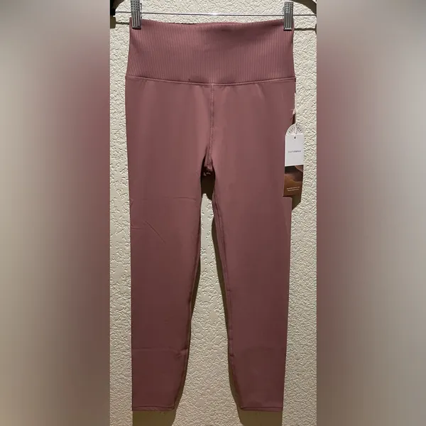 Vuori NWT Rib Studio High-Waisted Leggings Marsala Size M - Image 4