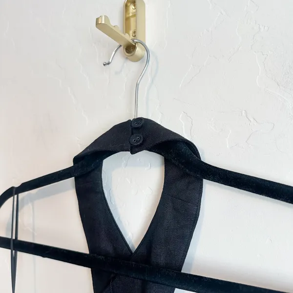 Reformation | Tate 100% Linen Halter Button Vest Top in Black | size 6 - Image 5