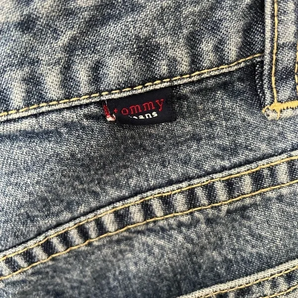 Tommy Hilfiger Tommy jeans vintage y2k shorts - Image 6