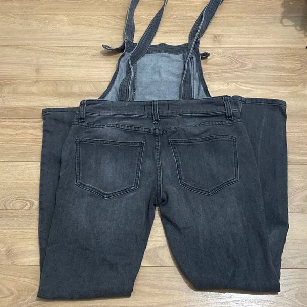 Free people dark gray wash overalls size small‎ - Image 4