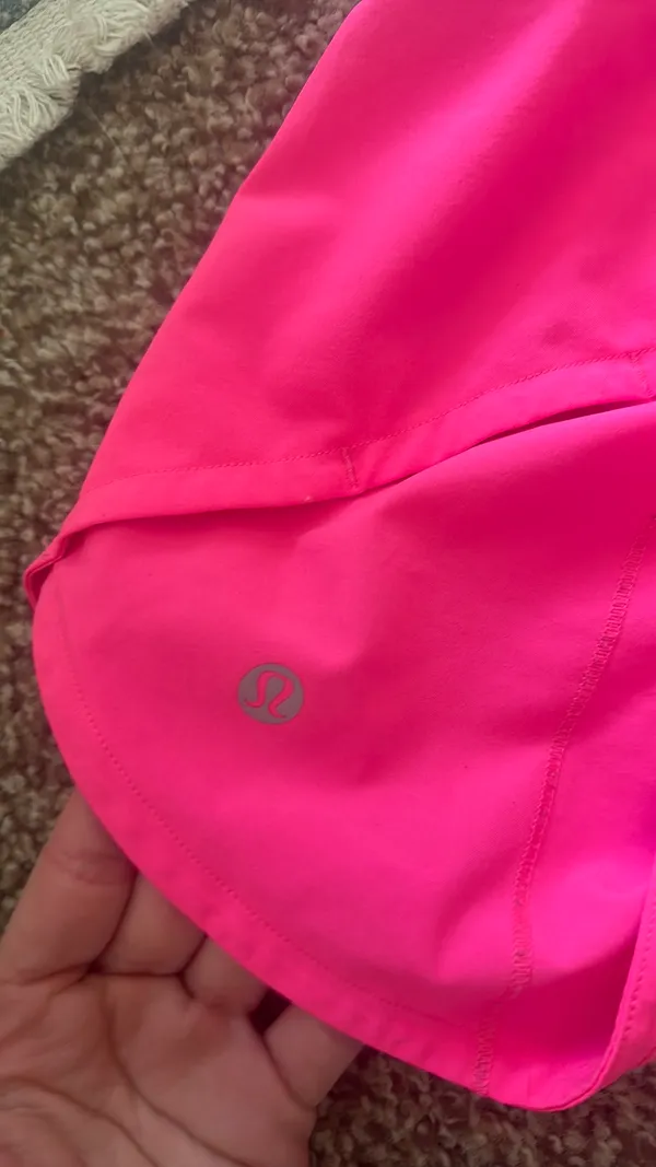Lululemon speed up 4’ Hot pink shorts - Image 5