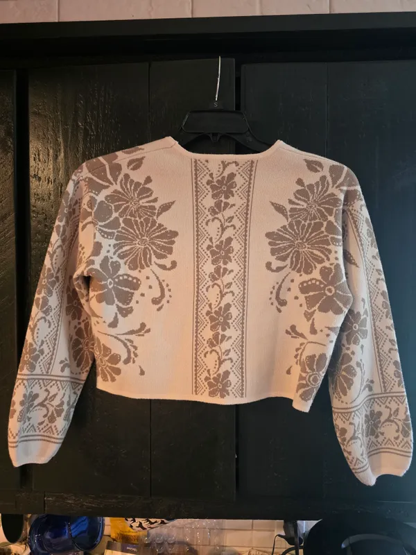 O Z Supply Beige Cream Patterned Sweater Xs - Image 5