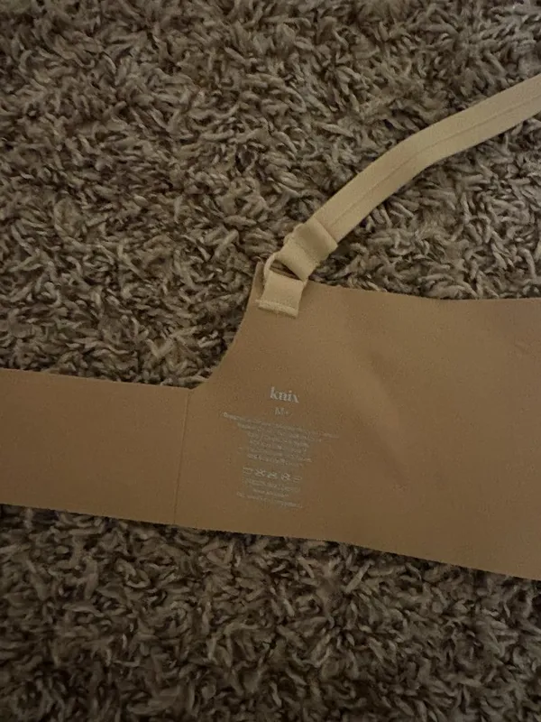 Knix Wireless Bra M+ Medium Hook and Eye Closure Nude Tan Beige Nylon Blend - Image 3