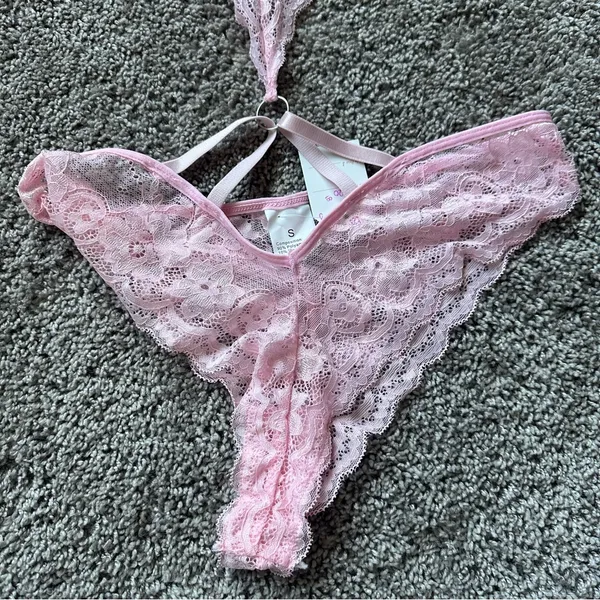 Pink Lace Lingerie Set - Image 3