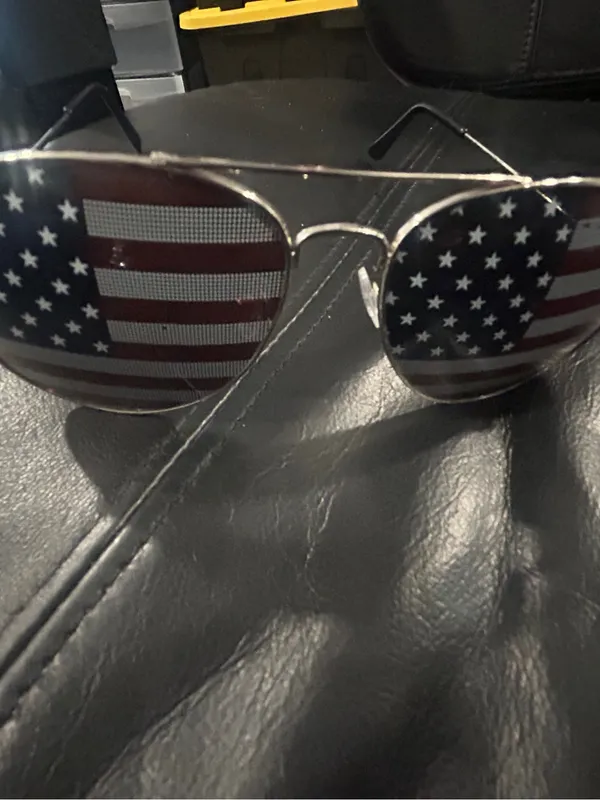 Aviator Sunglasses with American Flag Lenses - Black/Silver - Image 7