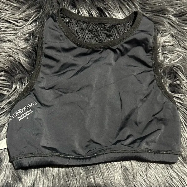 BEYOND YOGA Lux Blocked Out Racerback Rainy Clouds Blue Black Crop Top SzS - Image 5