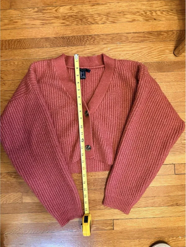 Forever 21 Cropped Knot Cardigan Women’sLarge Rust Red Button Front Cozy Sweater - Image 5