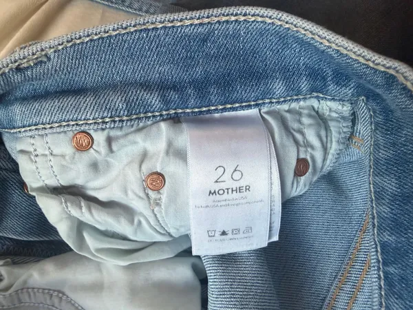 MOTHER Denim Fray Jeans - Image 3