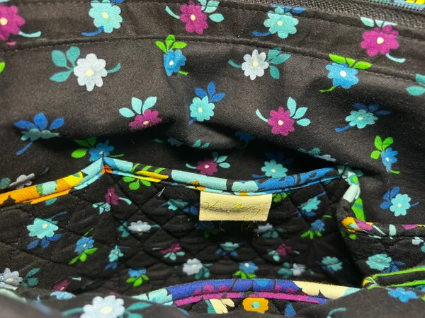 Vera Bradley Bag - Image 7