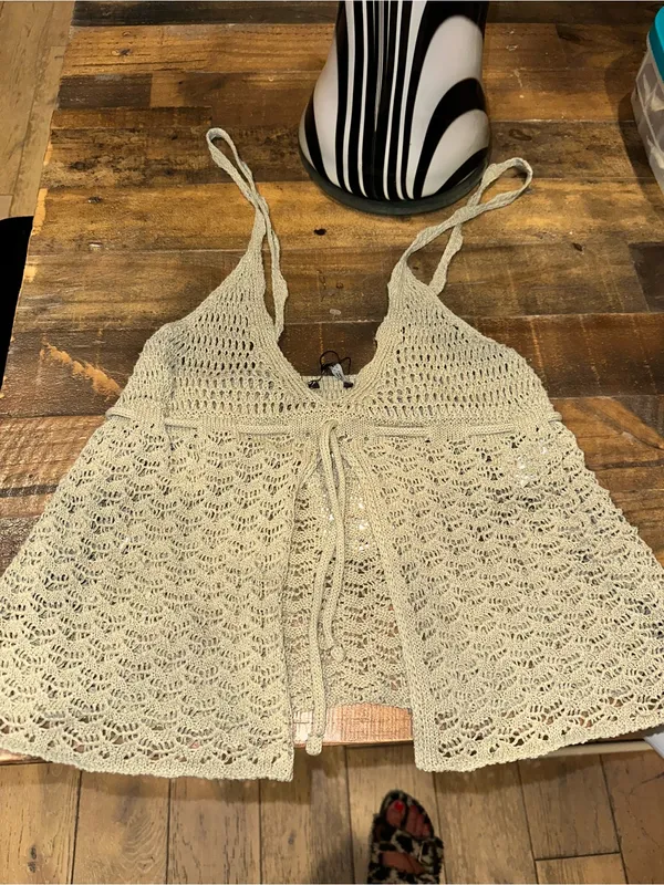 NWT Zara Bershka Tie Front Crochet Top - Image 6