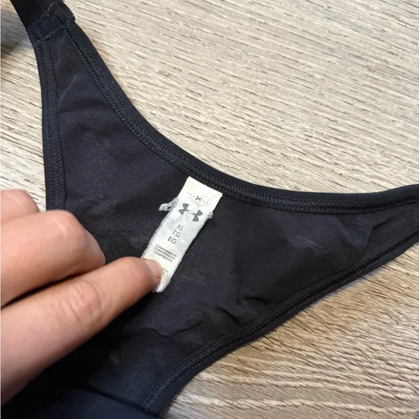 •UNDER ARMOUR• SPORTS BRA - Image 3