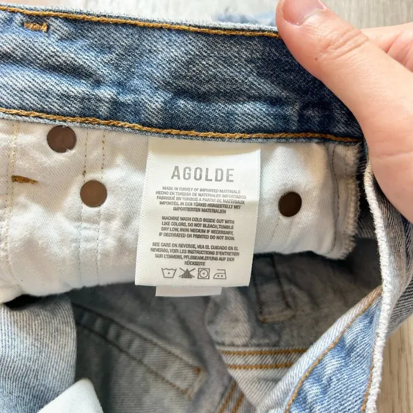 AGOLDE Parker Shorts in Encore Distressed Size 24 - Image 6