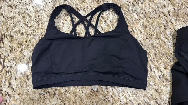 Lululemon sports bra  - Image 2