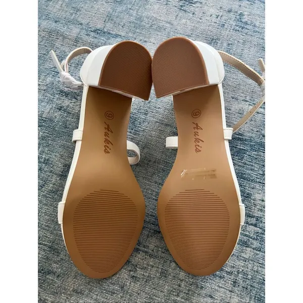NIB! Ankis White Open Toe Strap Chunky Block High Heel Sandal Size 9 - Image 6