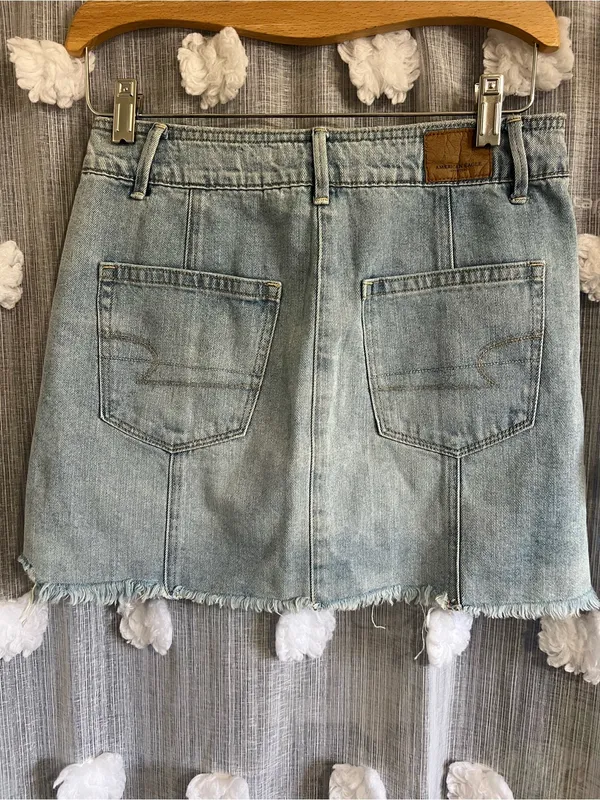 American Eagle Light Wash Denim Button-Front Mini Skirt - Image 2
