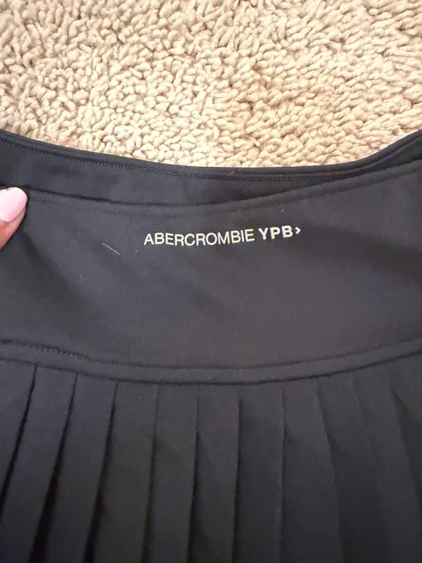 Abercrombie navy skirt - Image 3