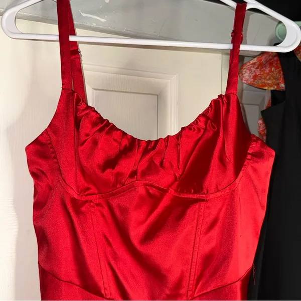 Sky to Moon - NWOT Red Satin Chemise Dress - Size Large - Image 6