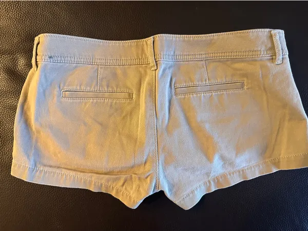 Abercrombie Shorts Low-Rise Khaki - Image 2