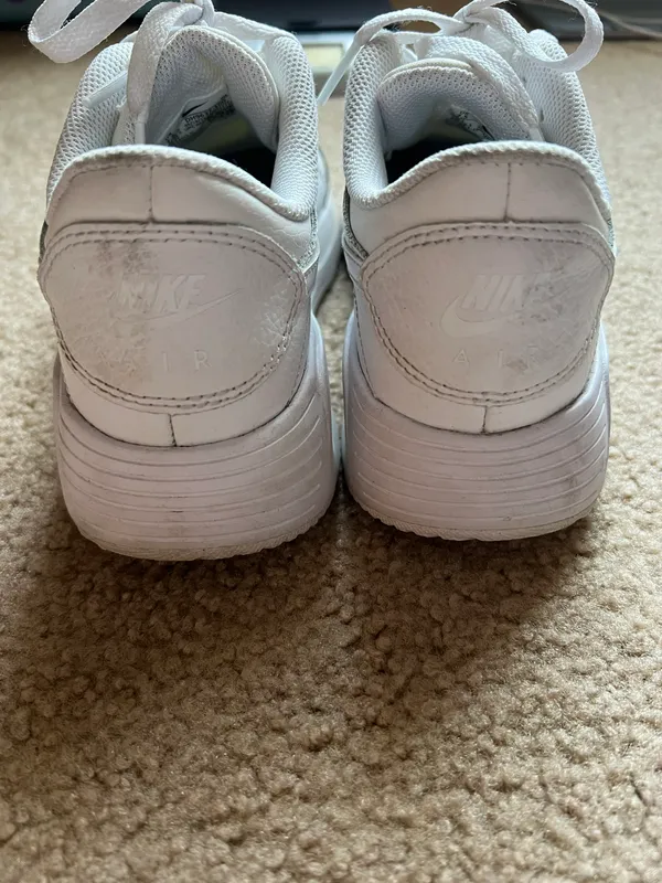 Nike Air Max Sneakers - Image 4