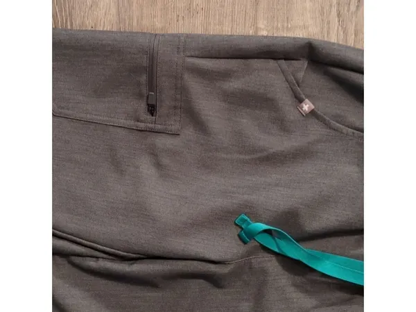 Figs Gray And Blue Zamora Joggers Scrub Pants Size XXS - Image 3
